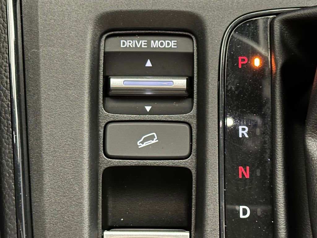 Used 2026 Honda CR-V Sport Touring image 28