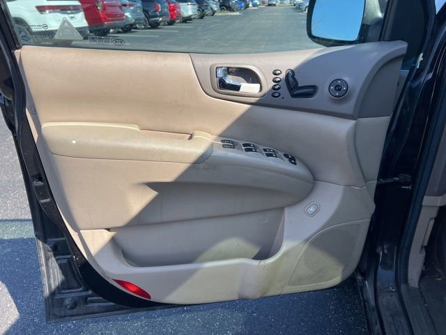 Used 2012 Kia Sedona EX w/ Luxury Pkg image 24