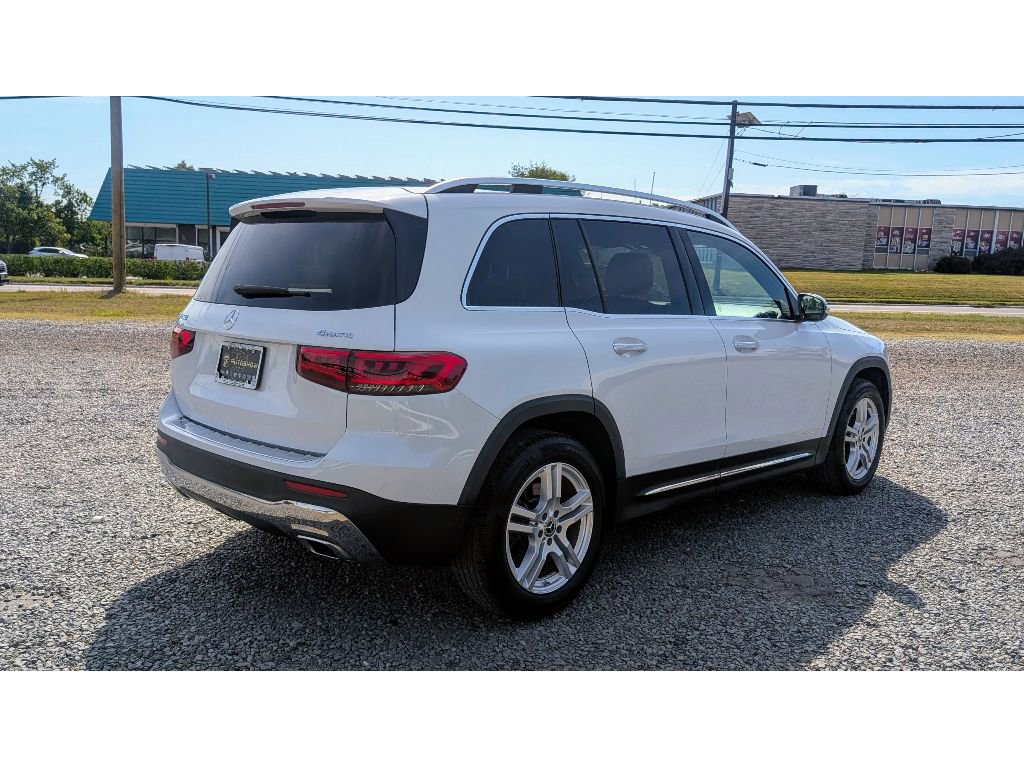 Used 2022 Mercedes-Benz GLB 250 4MATIC image 7