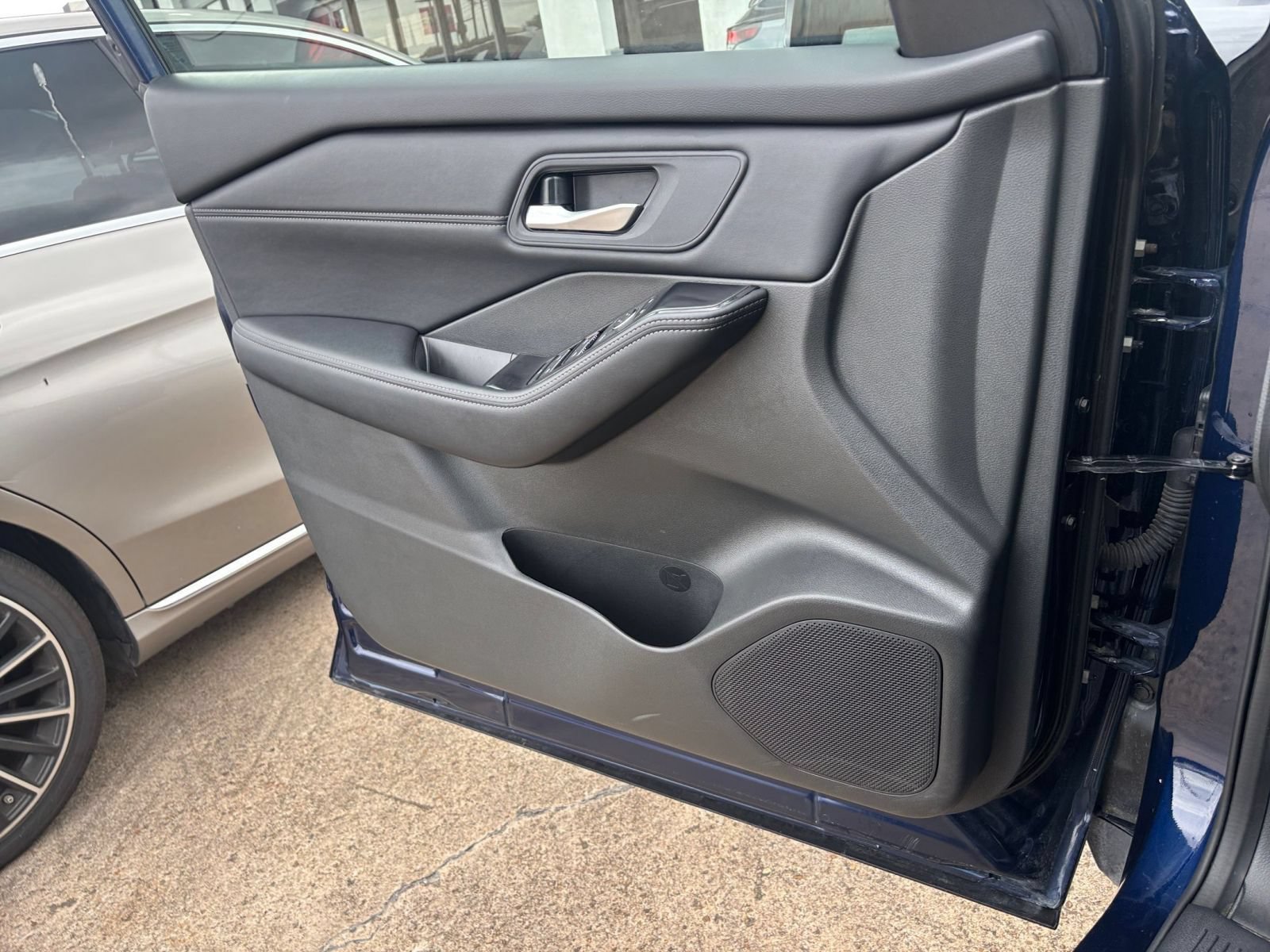 Used 2026 Nissan Rogue SL FWD image 18