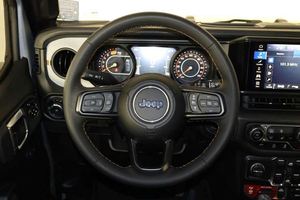 Used 2024 Jeep Wrangler Willys image 7