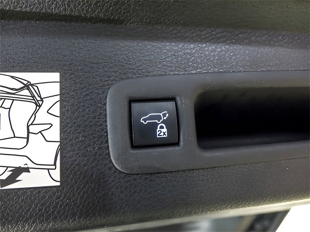 Certified 2024 Toyota Sienna XLE image 24