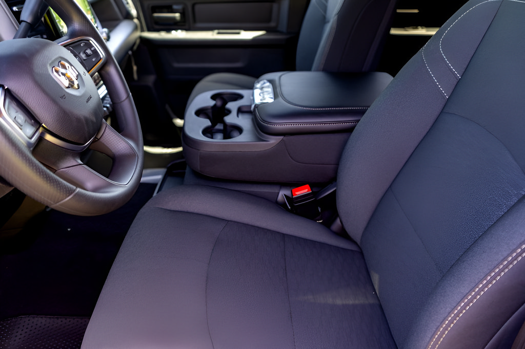 New 2026 RAM 3500 Tradesman AWD/4WD image 10