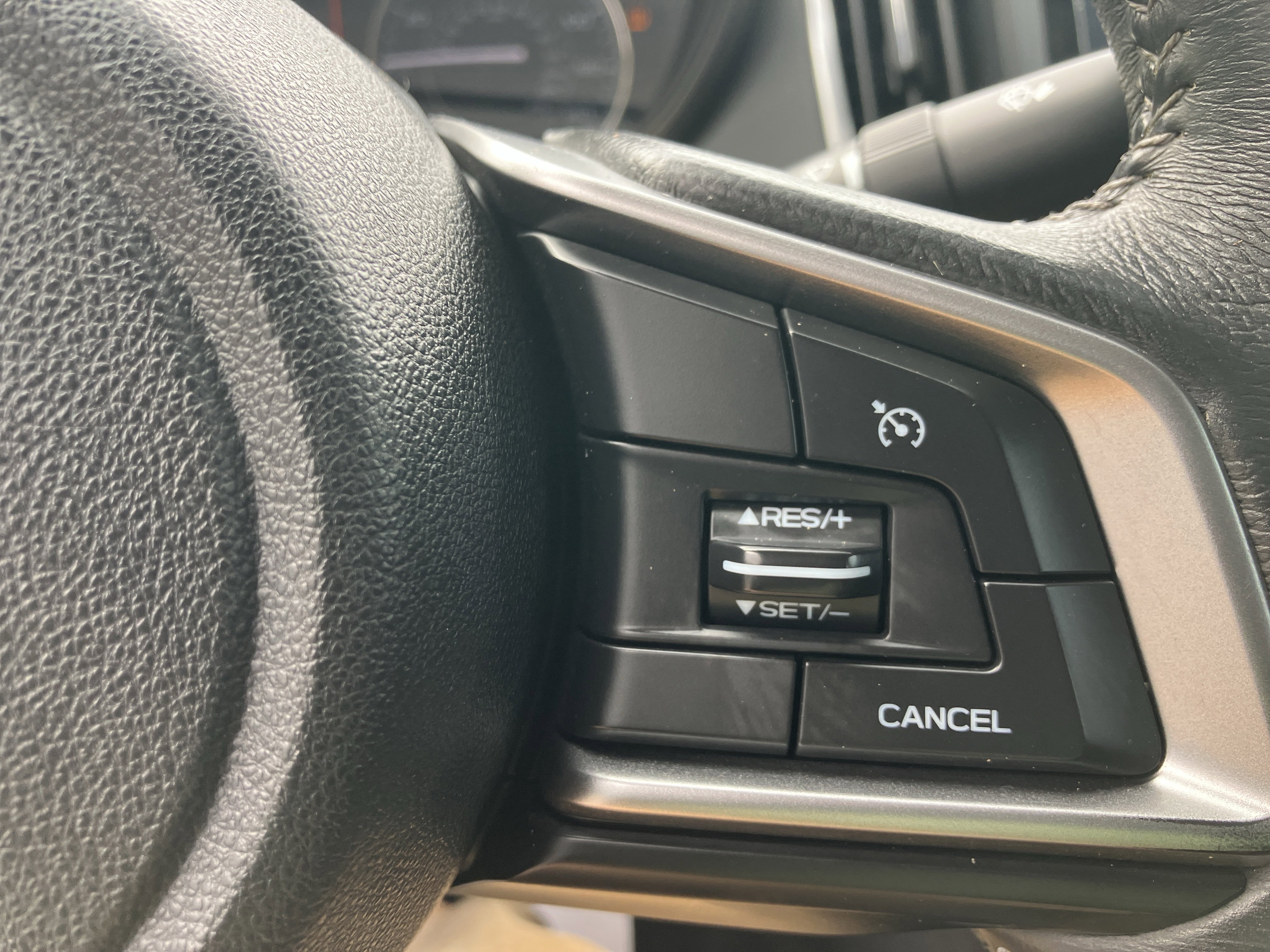Used 2017 Subaru Impreza 2.0i Limited AWD/4WD image 23