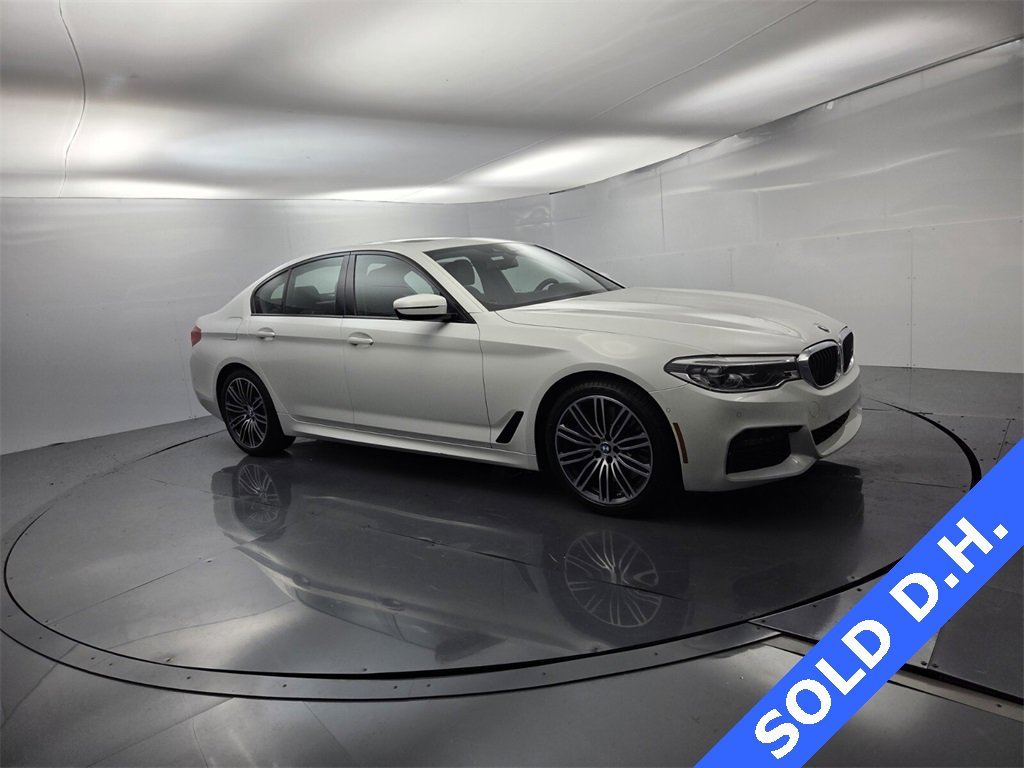 Used 2020 BMW 540i xDrive w/ Executive Package image 2