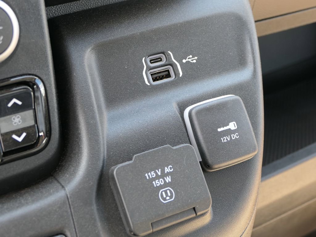 New 2026 RAM ProMaster 2500 w/ Safety Group image 15
