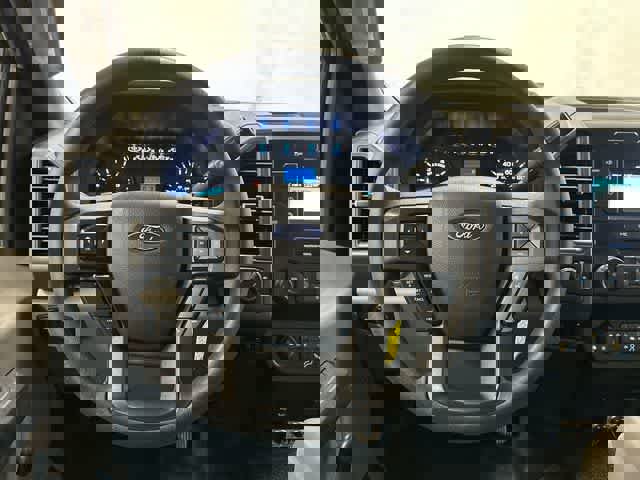 Used 2020 Ford F350 XL w/ Snow Plow Prep Package image 15