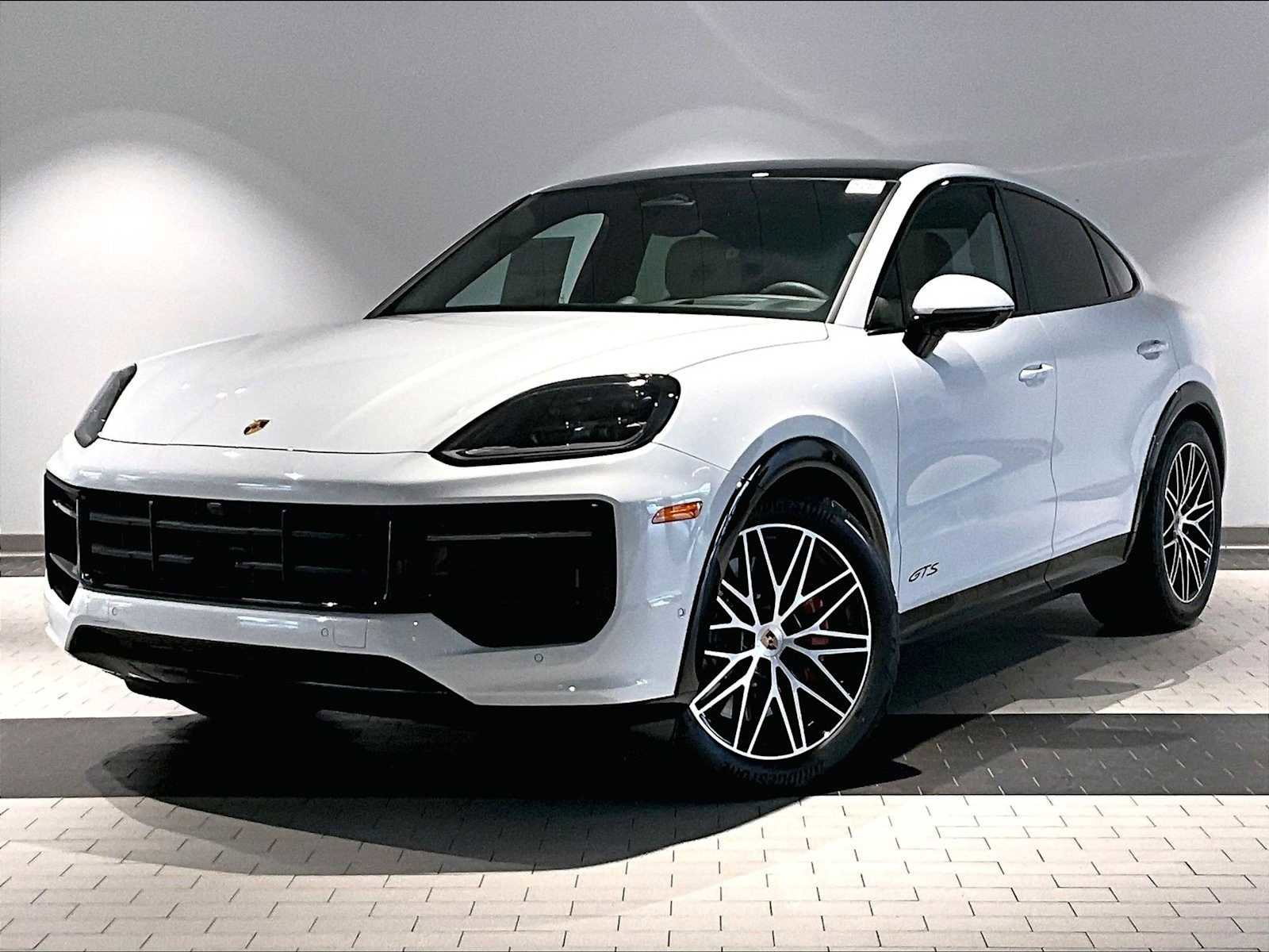New 2026 Porsche Cayenne GTS image 1