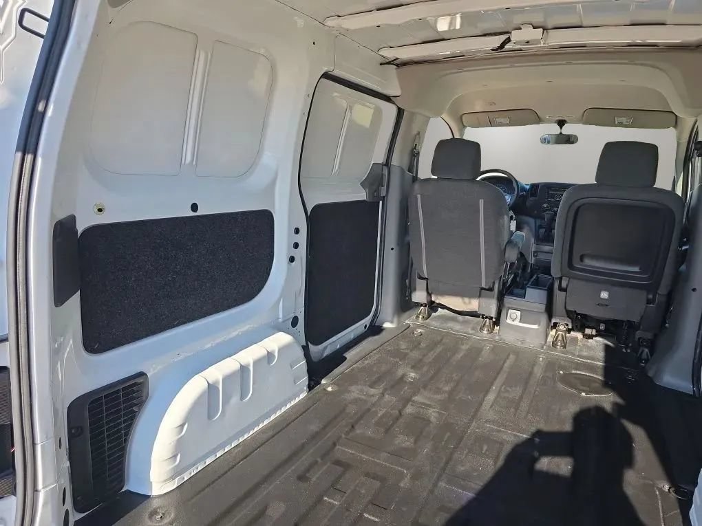 Used 2015 Chevrolet City Express LT w/ Appearance Package FWD image 29