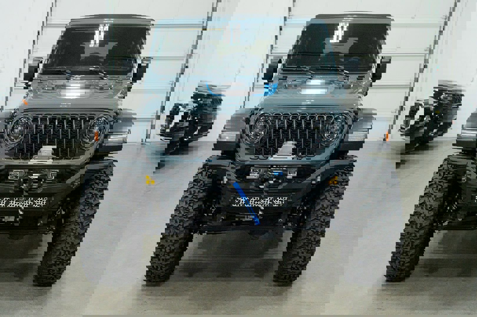 Used 2024 Jeep Wrangler Unlimited Rubicon 4xe w/ Convenience Group image 2