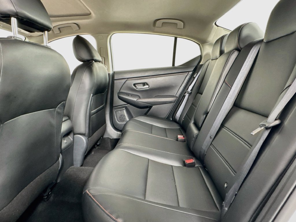 Used 2024 Nissan Sentra SR w/ SR Premium Package FWD image 12