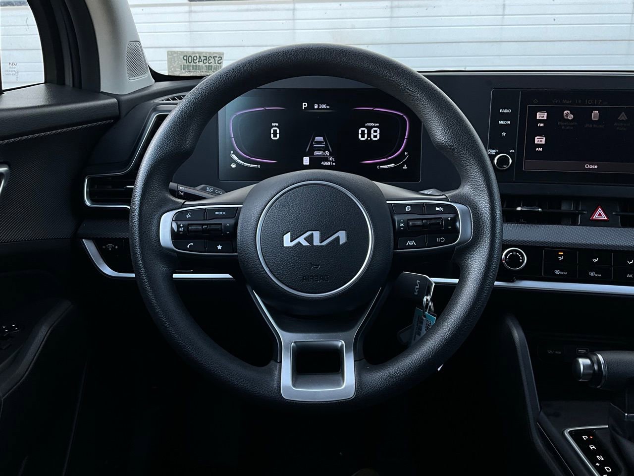 Used 2025 Kia Sportage LX image 30