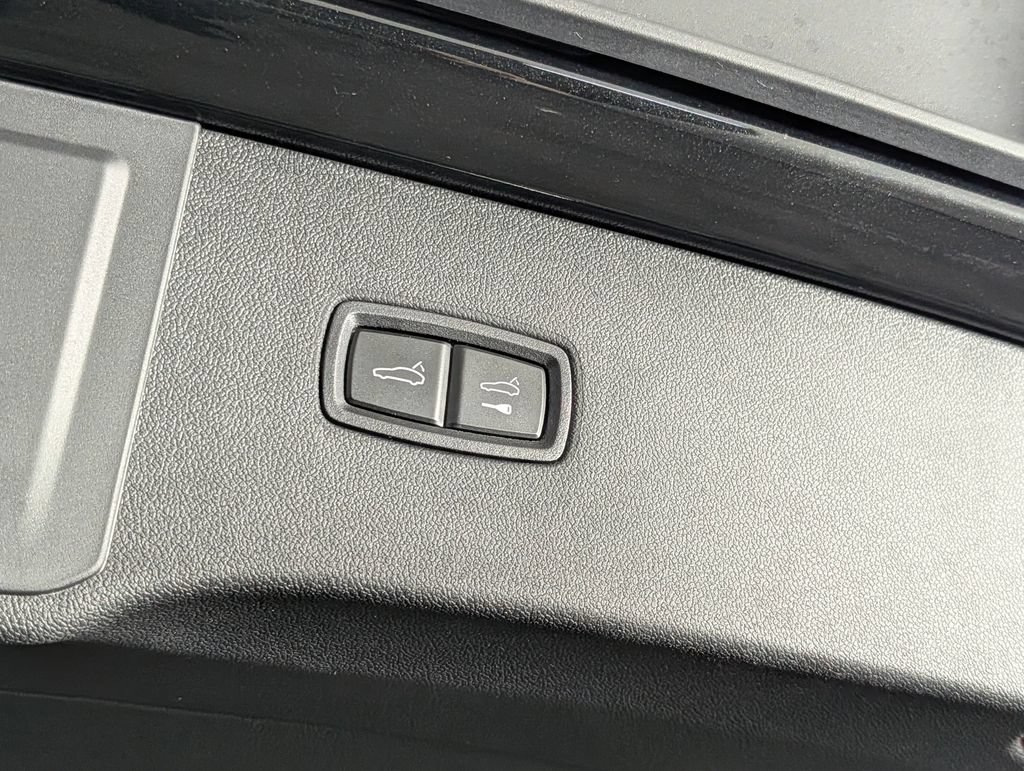 New 2026 Porsche Cayenne S AWD/4WD image 18