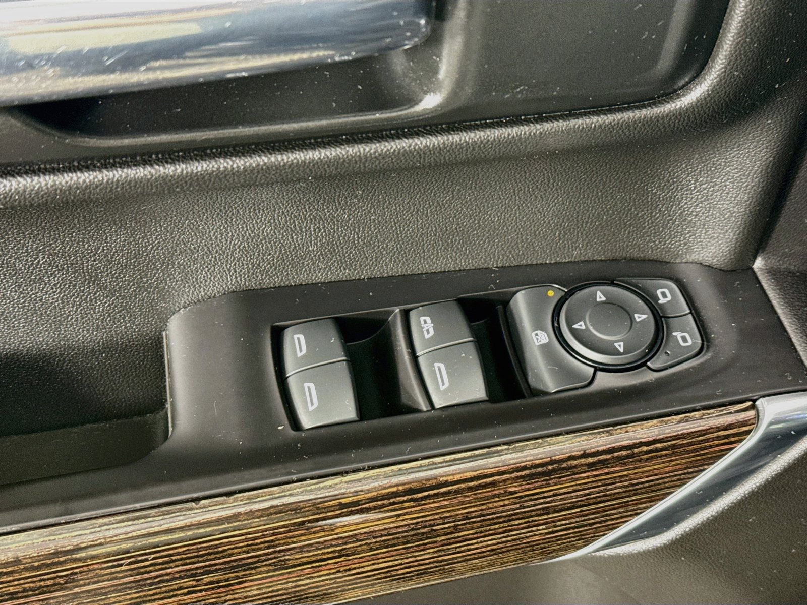 Used 2021 GMC Sierra 1500 Elevation AWD/4WD image 17