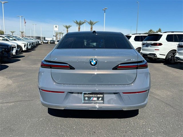 Certified 2024 BMW i7 xDrive60 image 8