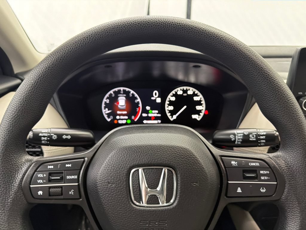 Used 2023 Honda HR-V LX image 26