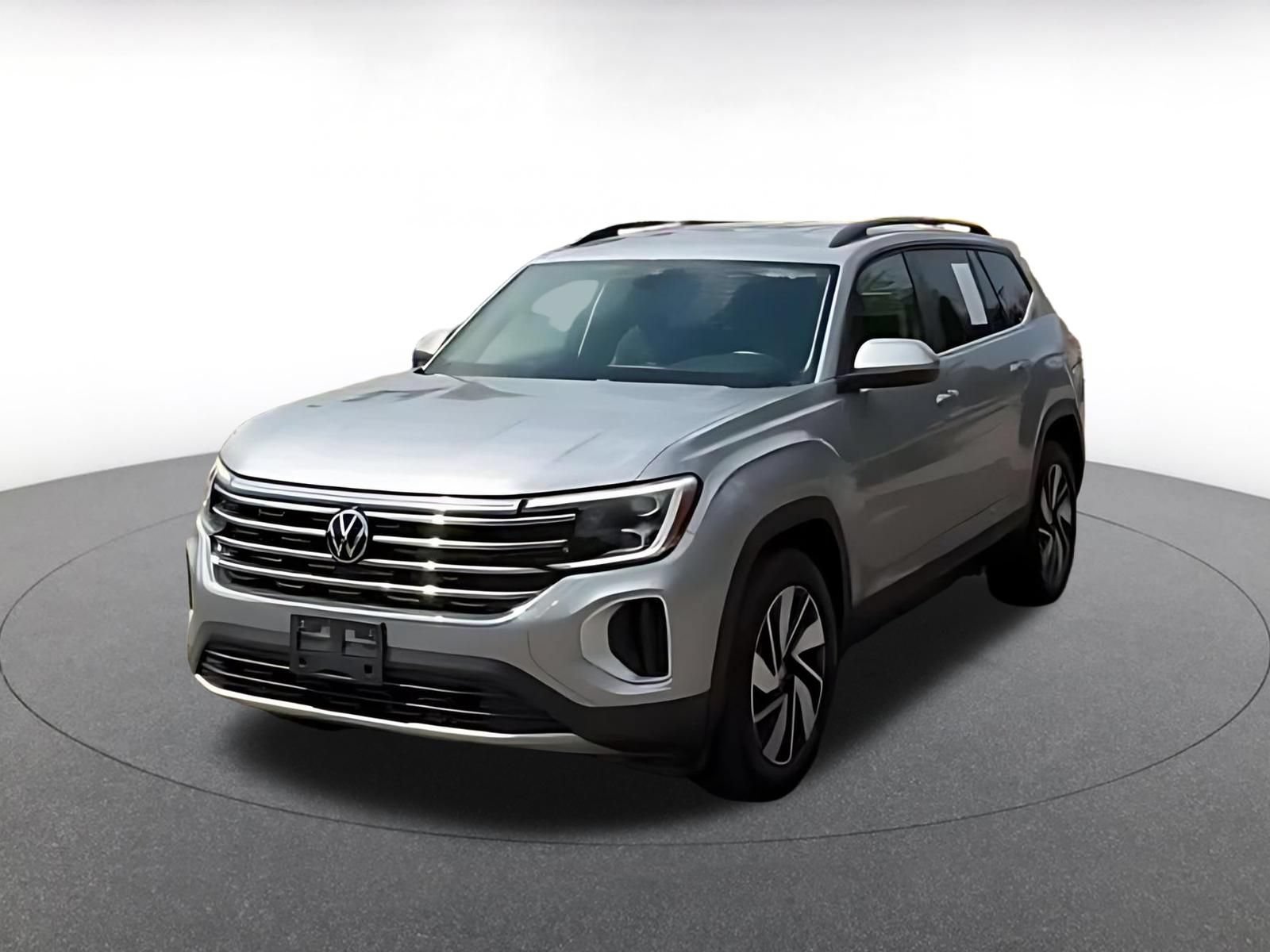 Used 2024 Volkswagen Atlas SE AWD/4WD image 6