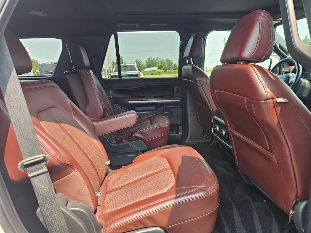 Certified 2023 Ford Expedition Limited AWD/4WD image 13