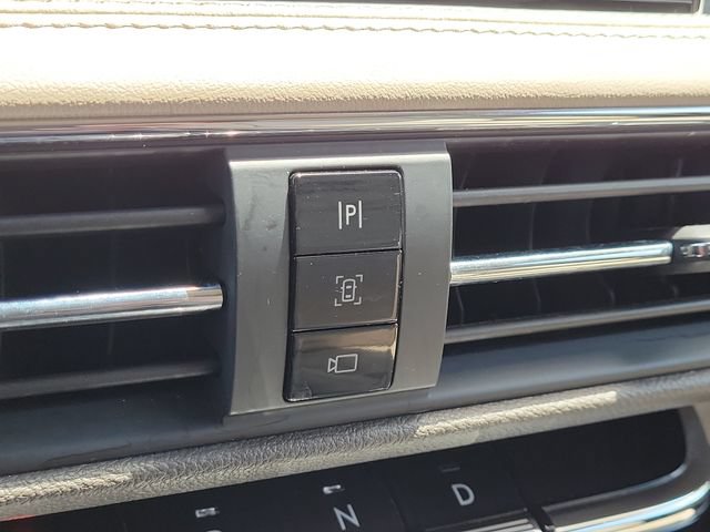 Certified 2022 Lincoln Corsair FWD image 28