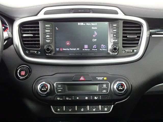 Used 2019 Kia Sorento SX AWD/4WD image 28