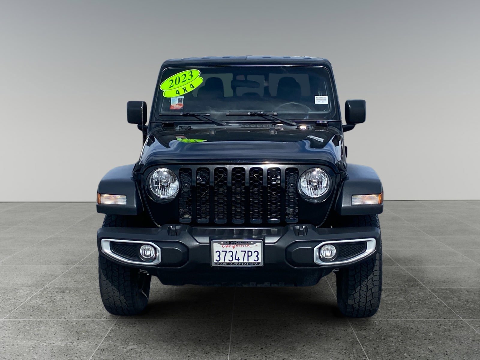 Used 2023 Jeep Gladiator Sport AWD/4WD image 8