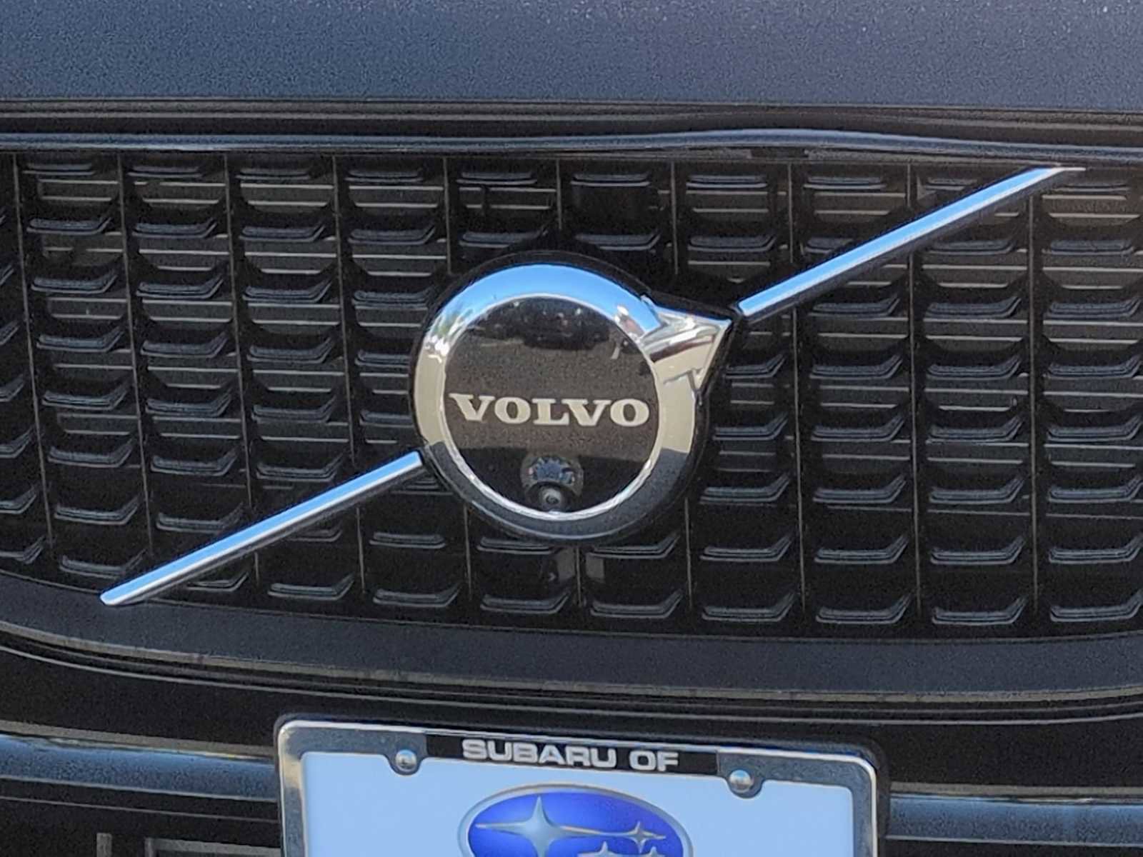 Used 2025 Volvo XC60 T8 Ultra image 11