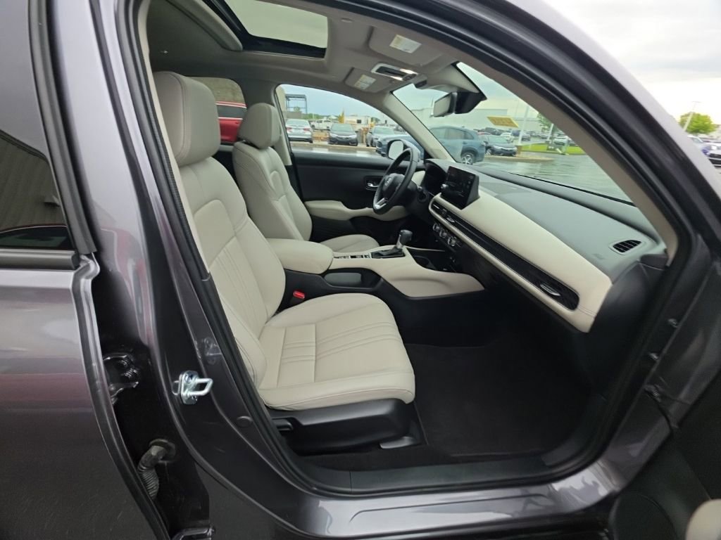 Certified 2026 Honda HR-V EX-L image 31