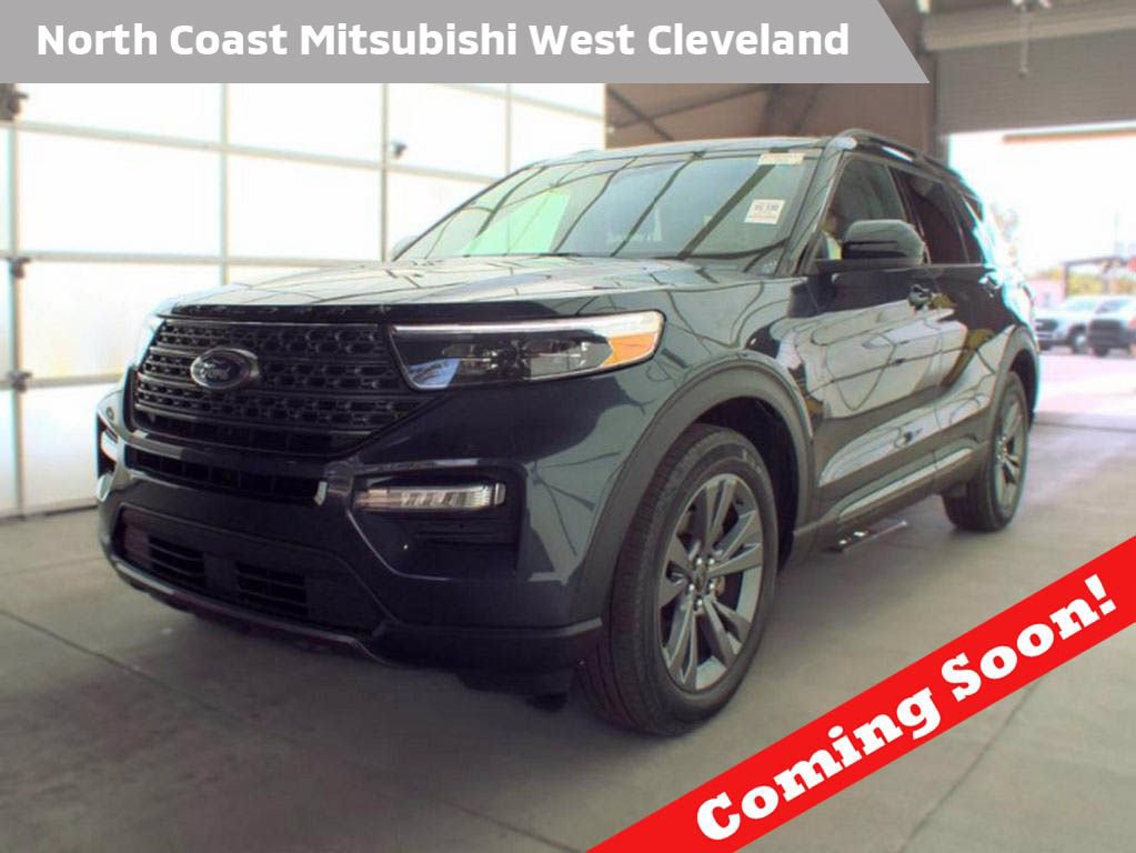 Used 2023 Ford Explorer XLT w/ Equipment Group 202A AWD/4WD image 1