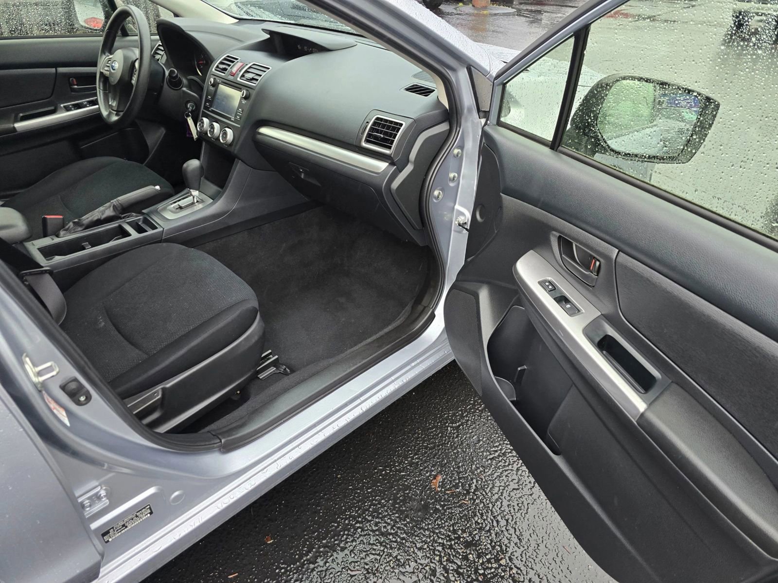 Used 2015 Subaru Impreza 2.0i image 10