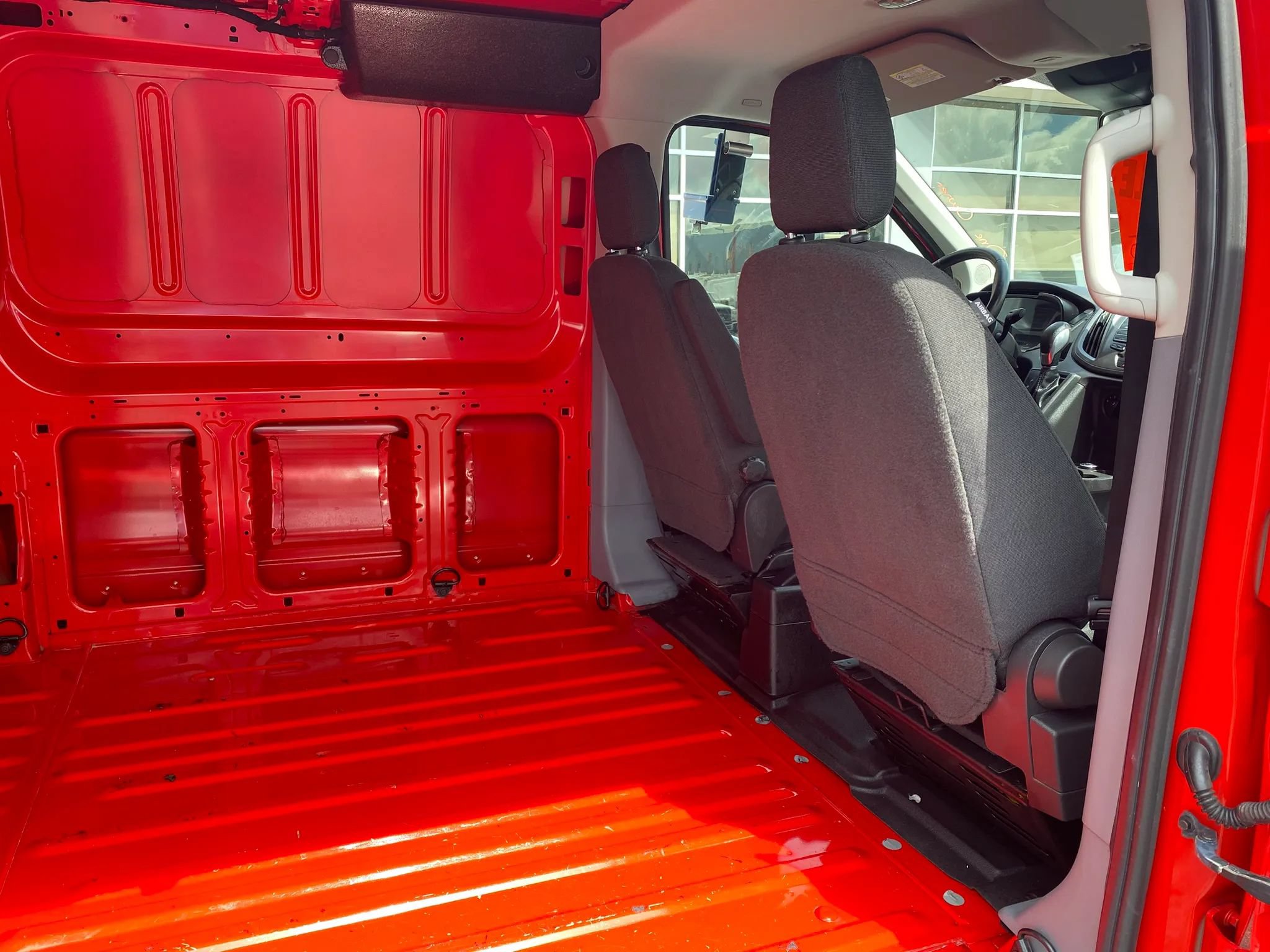 Used 2016 Ford Transit 150 130 Low Roof RWD image 25