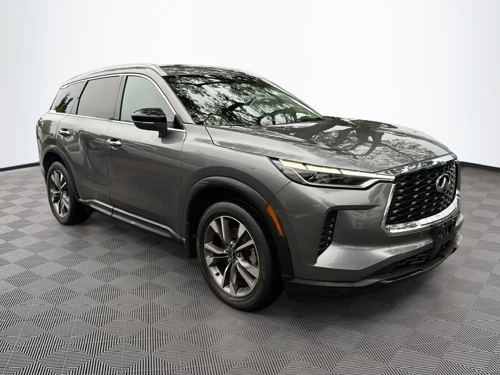 Certified 2023 INFINITI QX60 Luxe w/ Performance Audio Package AWD/4WD image 4