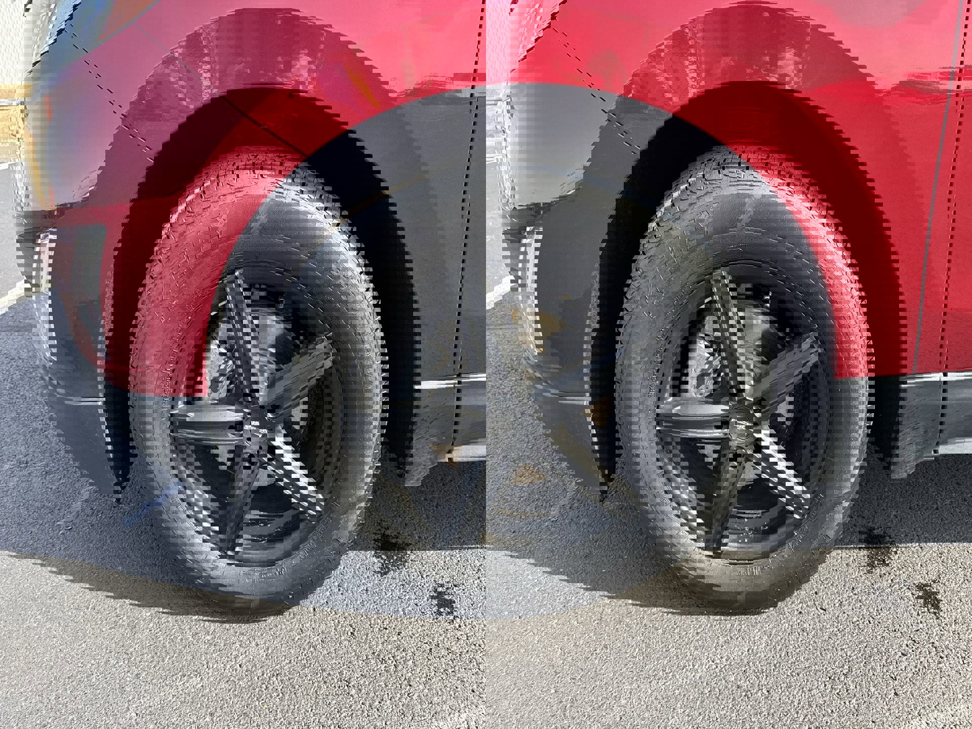 Certified 2021 Chevrolet Equinox LT w/ LPO, Floor Liner Package image 10