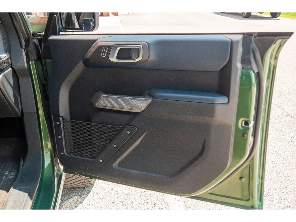 Used 2023 Ford Bronco Outer Banks w/ Sasquatch Package AWD/4WD image 15