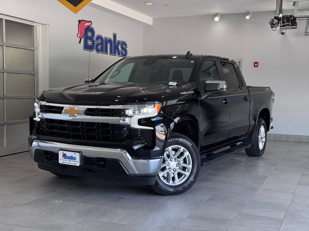 Certified 2023 Chevrolet Silverado 1500 LT AWD/4WD image 2
