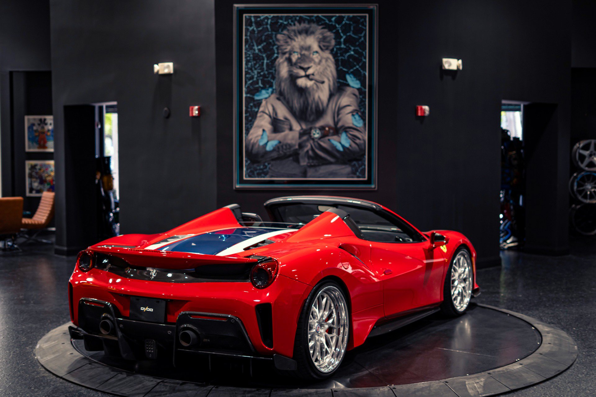 Used 2020 Ferrari 488 Pista Spider RWD image 10