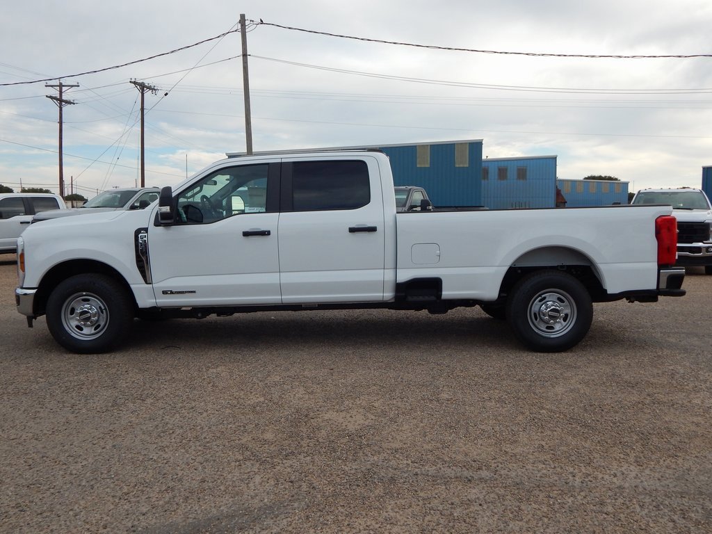 New 2026 Ford F350 2WD Crew Cab Super Duty image 7