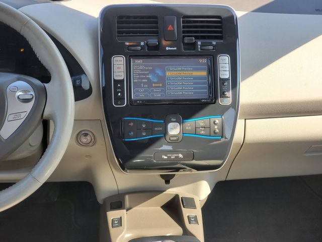 Used 2012 Nissan Leaf SL FWD image 23