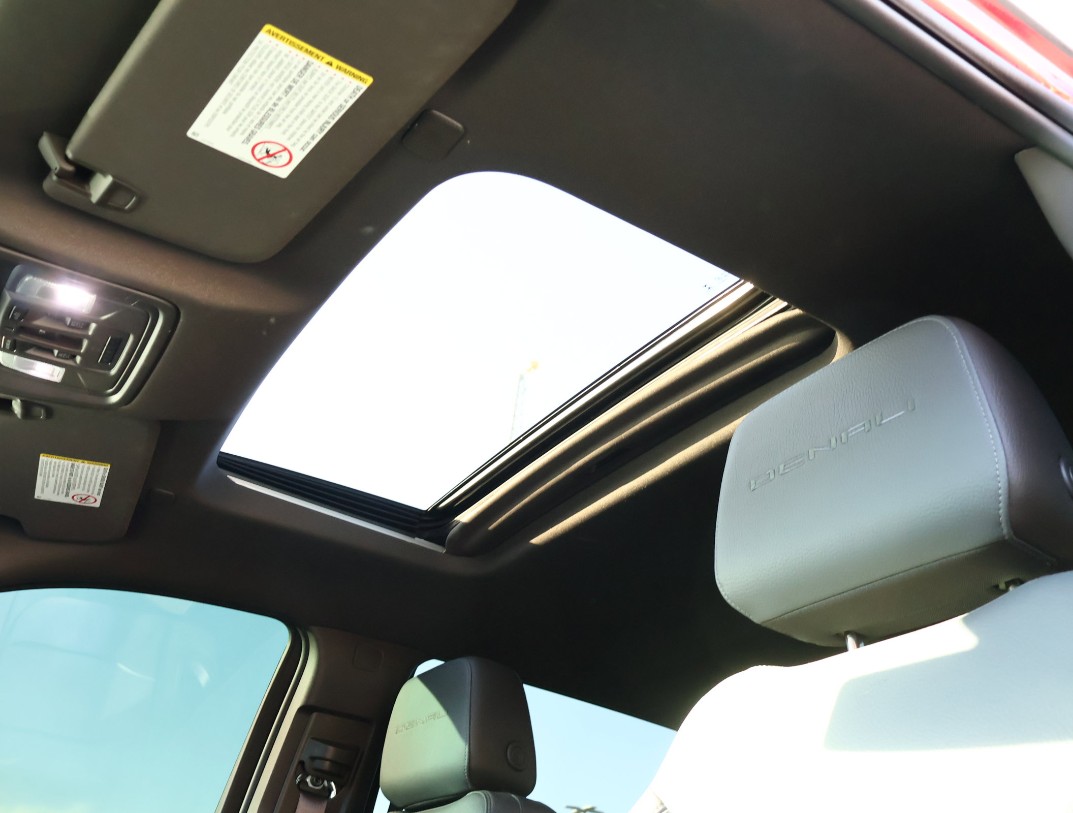 Used 2023 GMC Sierra 2500 Denali image 24