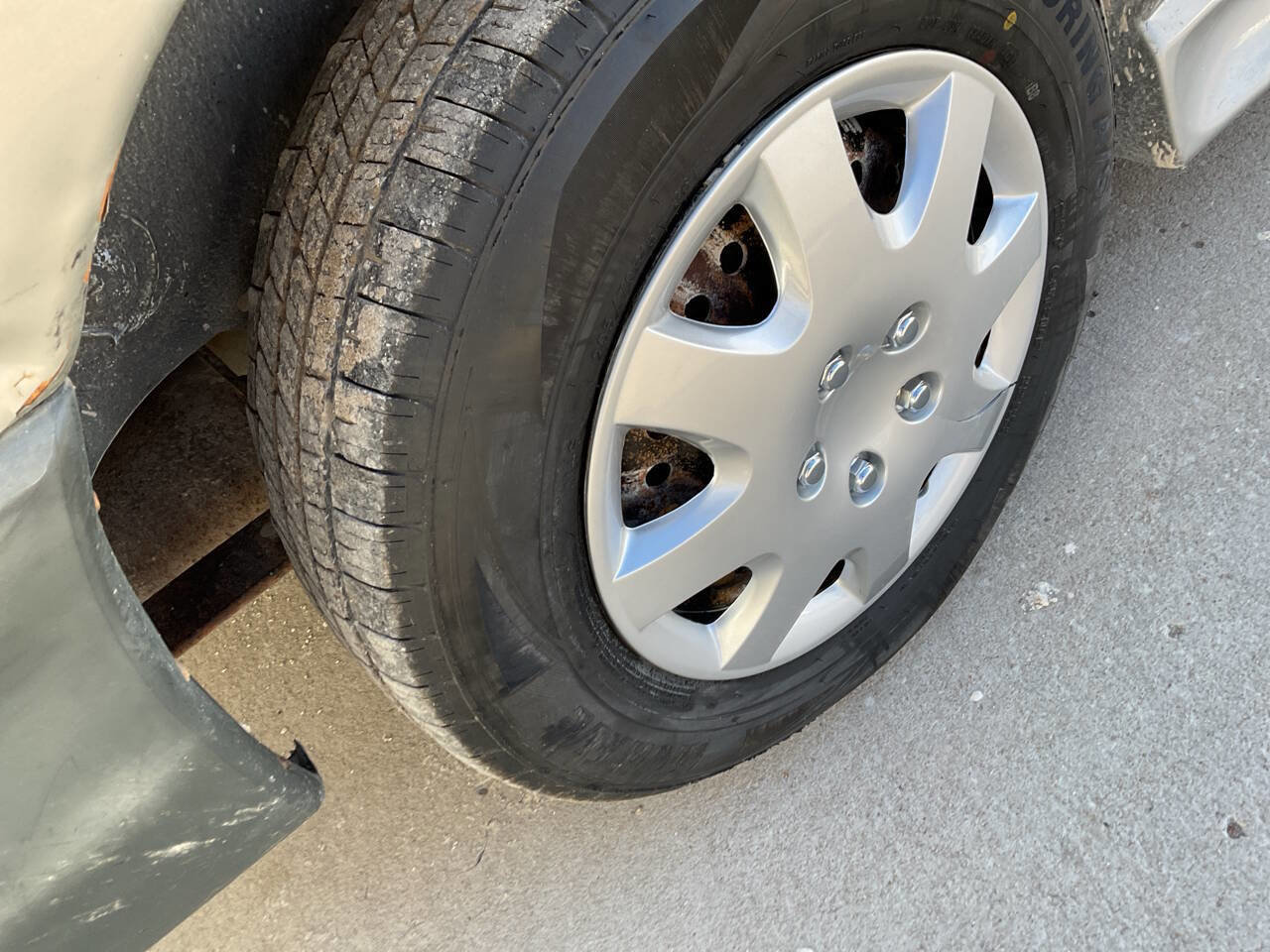 Used 1997 Plymouth Grand Voyager SE image 10