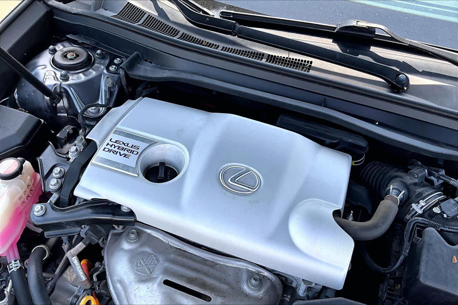 Used 2015 Lexus ES 300h w/ Navigation System Package FWD image 30