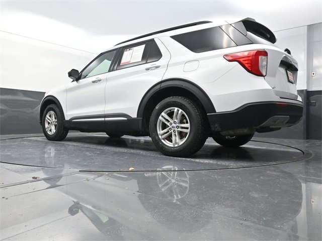 Used 2023 Ford Explorer XLT w/ Equipment Group 202A image 31