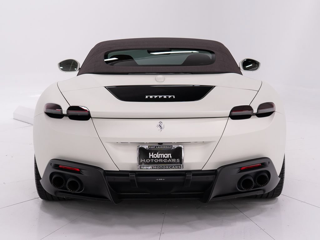 Used 2025 Ferrari Roma Spider RWD image 13
