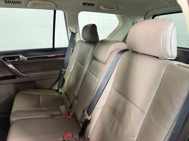 Used 2015 Lexus GX 460 w/ Premium Package AWD/4WD image 25