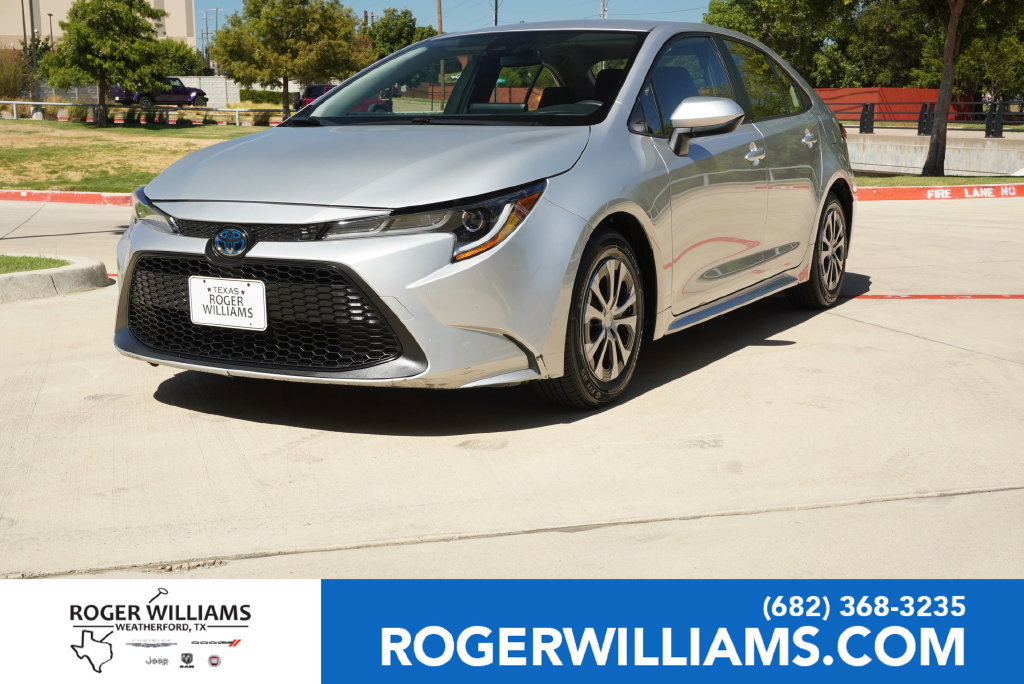 Used 2022 Toyota Corolla LE FWD image 1