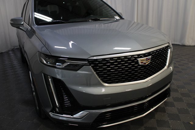 Used 2023 Cadillac XT6 Premium Luxury w/ LPO, Floor Liner Package image 32