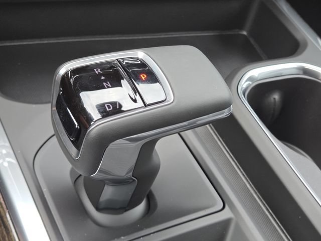 New 2026 GMC Sierra 1500 Elevation w/ Elevation Premium Package AWD/4WD image 33