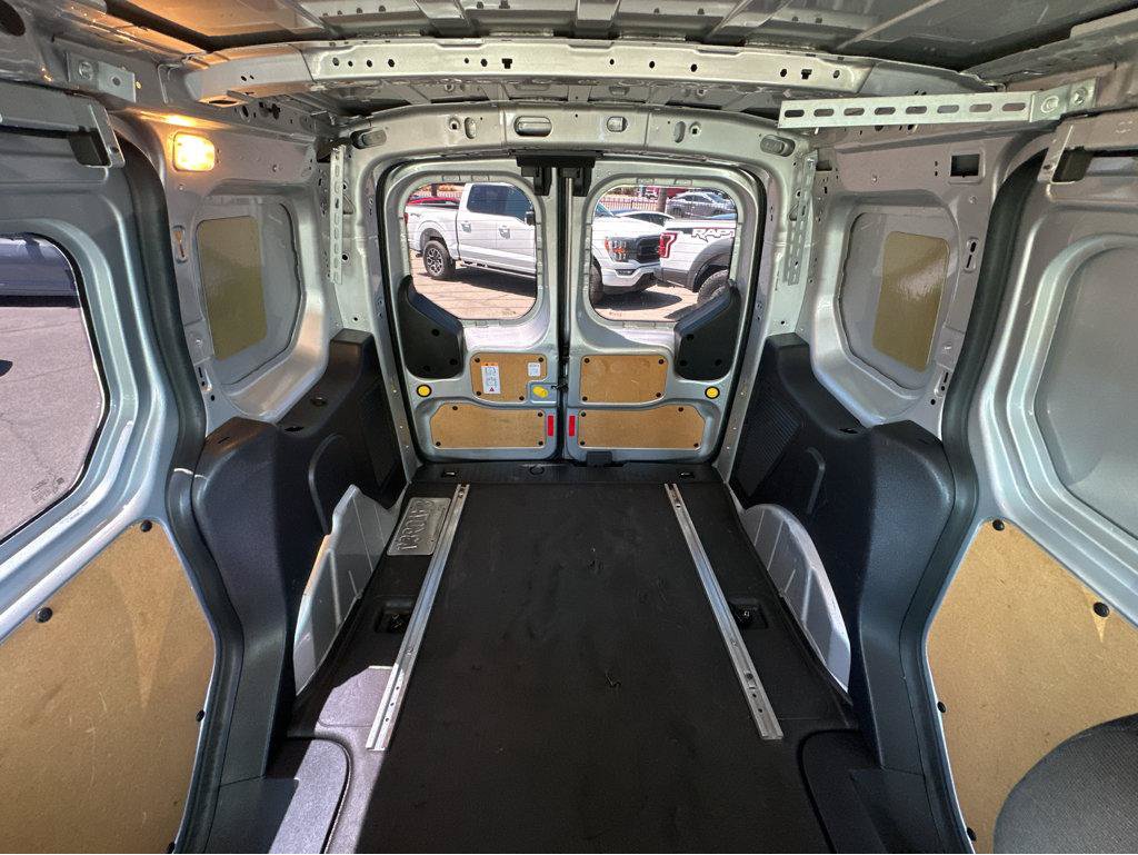 Used 2017 Ford Transit Connect XLT FWD image 17