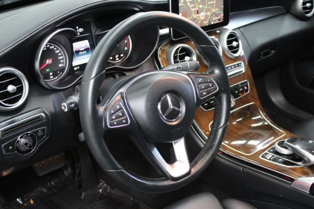 Used 2015 Mercedes-Benz C 300 4MATIC Sedan image 20