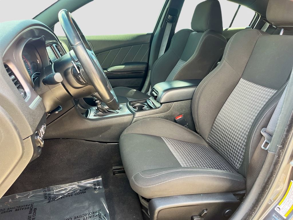 Used 2022 Dodge Charger R/T w/ Blacktop Package image 20