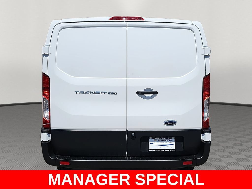 New 2025 Ford Transit 250 Low Roof RWD image 4